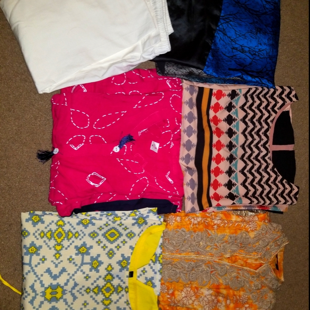 Kurta and white pajama